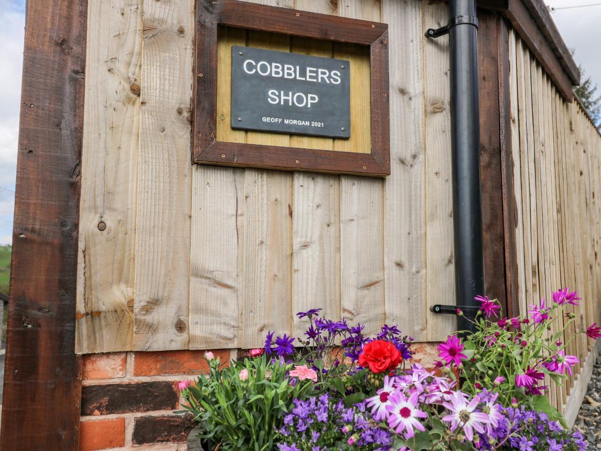 The Old Cobblers Shop Villa Llandrindod Wells Buitenkant foto